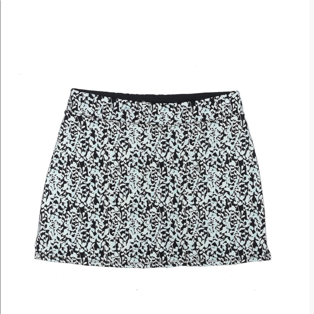 Tranquility Colorado Clothing
Everyday Skort, Dense Leaves (XX-Large) - Picture 2 of 6